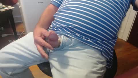 Snapshot of scottbearfun chatting on 09.08.25 scottbearfun online show from 09.08.25