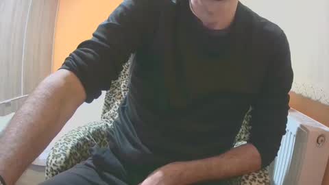 Snapshot of scotty_98 chatting on 12.22.24 scotty_98 online show from 12.22.24