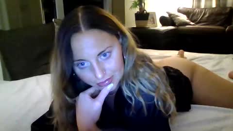 Snapshot of scouse_lexi chatting on 09.15.25 Scouse Lexi  online show from 09.15.25