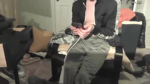 Snapshot of sdseventy chatting on 02.21.25 ObvHype online show from 02.21.25