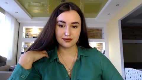 Snapshot of sea_cocktail chatting on 01.03.25 Elizabeth  online show from 01.03.25