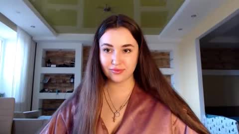 Snapshot of sea_cocktail chatting on 02.04.25 Elizabeth  online show from 02.04.25