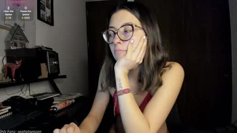 Snapshot of seahotseason chatting on 10.07.25 Aria Independent model online show from 10.07.25