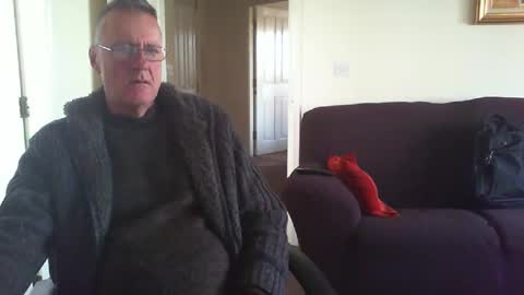 Snapshot of seakrait chatting on 01.10.25 seakrait online show from 01.10.25