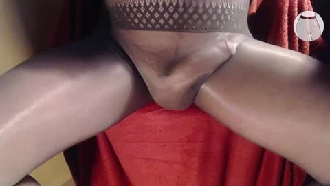 Snapshot of seamlessly chatting on 02.19.25 seamlessly online show from 02.19.25
