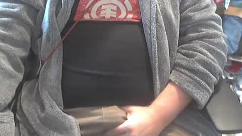 Snapshot of seathrough chatting on 11.06.25 Falco J online show from 11.06.25