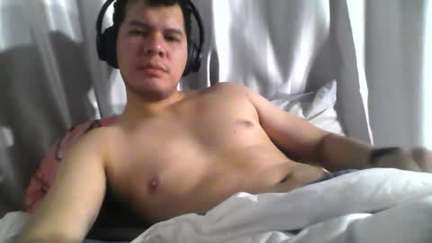 Snapshot of seb5758 chatting on 10.22.25 Seb online show from 10.22.25