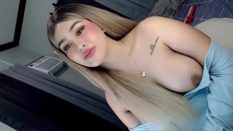 Chloe online show from 03.05.25