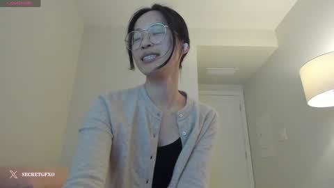 Snapshot of secretgirlfriendxo chatting on 12.10.24 Angela online show from 12.10.24