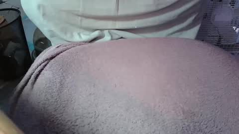 Snapshot of secretrub chatting on 02.21.25 secretrub online show from 02.21.25