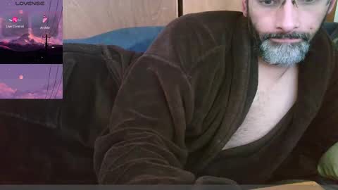 Snapshot of seewolf1000 chatting on 01.19.25 seewolf1000 online show from 01.19.25