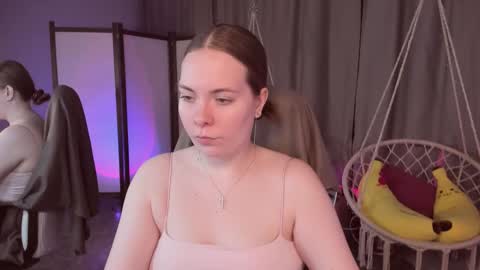 Selena and Leila online show from 11.07.25