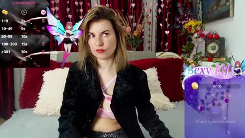 Snapshot of selena_sweetie chatting on 02.13.25 Selena online show from 02.13.25