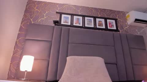 Selene online show from 02.14.25