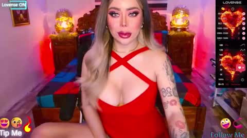 Snapshot of selina_diorxxx chatting on 10.05.25 Will You Be My CumDumpster in Real Drink My Milk online show from 10.05.25