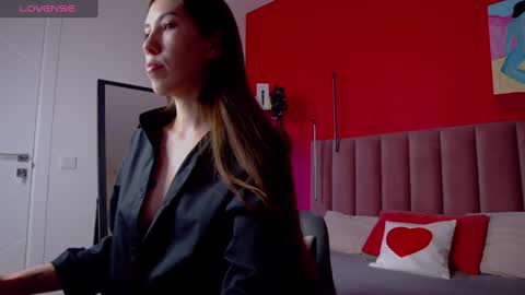 Snapshot of sellashine chatting on 01.29.25 Nicole online show from 01.29.25