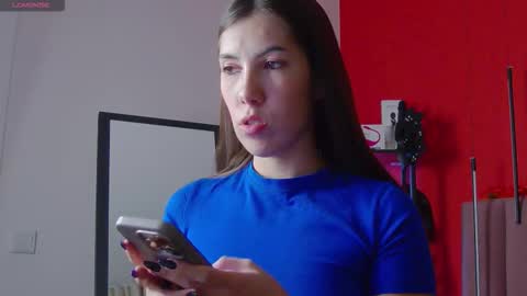 Snapshot of sellashine chatting on 10.10.25 Nicole online show from 10.10.25