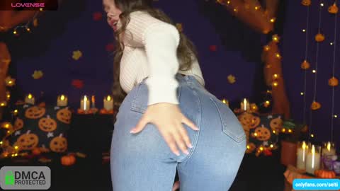 Snapshot of seltin_sweety chatting on 10.25.25 Seltin Nude only on OF online show from 10.25.25