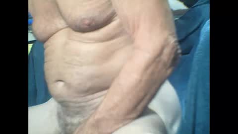 Snapshot of semajstretsa chatting on 09.21.25 frederick online show from 09.21.25