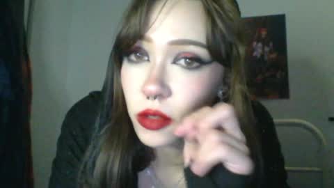 Snapshot of sendforesme chatting on 01.17.25 goddess esme  online show from 01.17.25