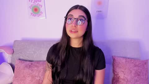 sensualhaven_ online show from 01.05.25