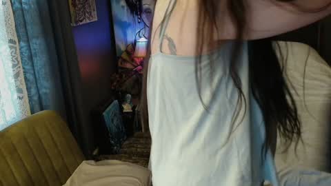 Tara online show from 12.27.24