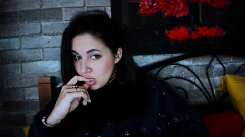 VIOLA online show from 02.23.25