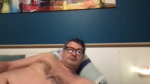 Snapshot of sesamechris92 chatting on 01.09.25 sesamechris92 online show from 01.09.25