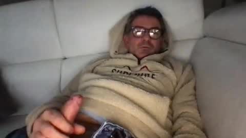 Snapshot of sesamechris92 chatting on 01.25.25 sesamechris92 online show from 01.25.25