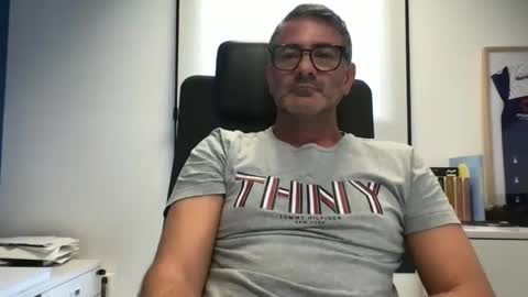 Snapshot of sesamechris92 chatting on 09.15.25 sesamechris92 online show from 09.15.25