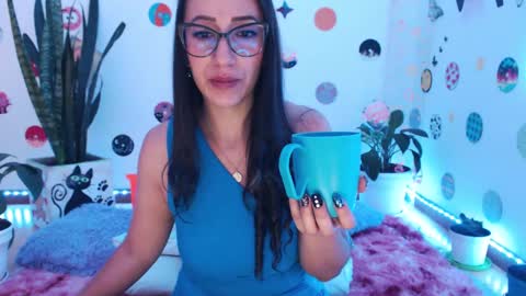 Snapshot of seuctive_woman57 chatting on 12.03.24 samy online show from 12.03.24