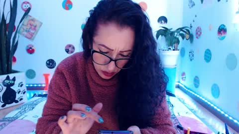 Snapshot of seuctive_woman57 chatting on 01.09.25 samy online show from 01.09.25
