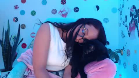 Snapshot of seuctive_woman57 chatting on 01.13.25 samy online show from 01.13.25