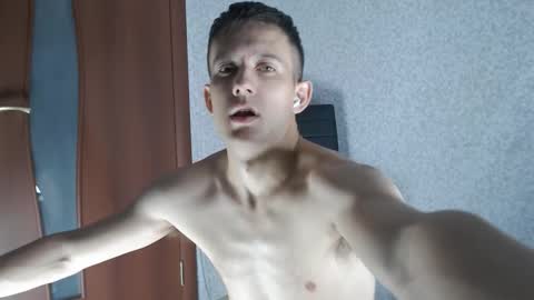 Snapshot of sexstivelove chatting on 10.25.25 sexstivelove  online show from 10.25.25