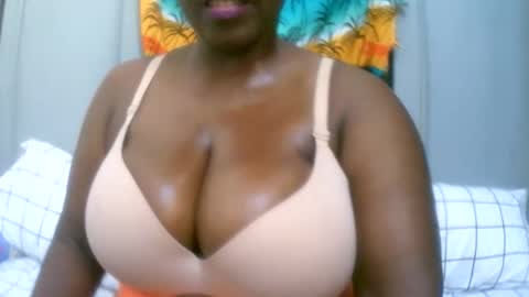 sexxi_ebony online show from 11.02.25