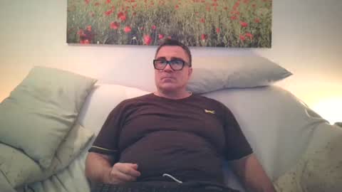 Snapshot of sexxurbation chatting on 12.02.25 sexxurbation online show from 12.02.25