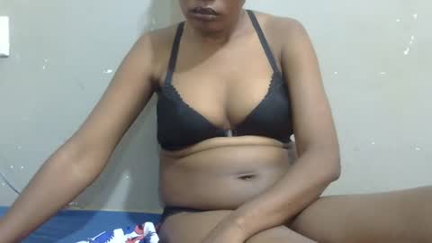 sexy_claude96 online show from 01.29.25