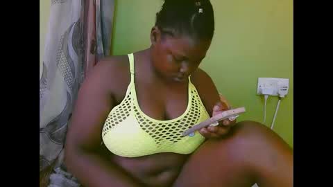 Snapshot of sexy_divana chatting on 02.09.25 sexy_divana online show from 02.09.25