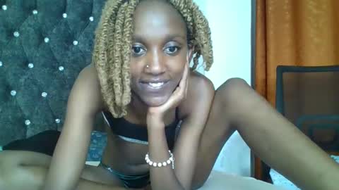 sexy_ebony_nica online show from 02.25.25
