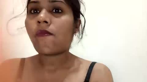 Snapshot of sexy_hkkk chatting on 10.13.25 Pori online show from 10.13.25