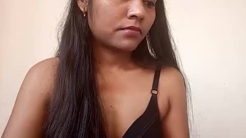 Snapshot of sexy_hkkk chatting on 10.28.25 Pori online show from 10.28.25