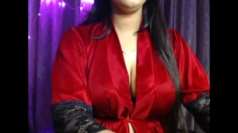 Snapshot of sexy_myra18 chatting on 01.31.25 myra online show from 01.31.25