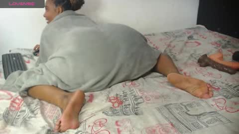 Snapshot of sexy_night_bm chatting on 12.13.24 Jhoana online show from 12.13.24