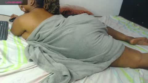 Snapshot of sexy_night_bm chatting on 12.15.24 Jhoana online show from 12.15.24