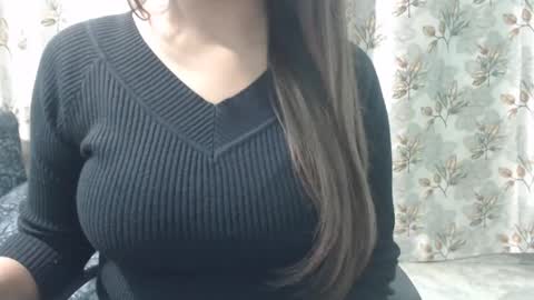 Snapshot of sexy_soniya chatting on 01.16.25 Soniya online show from 01.16.25