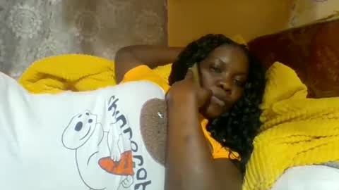Snapshot of sexy_vivy1 chatting on 10.23.25 sexy_vivy1 online show from 10.23.25