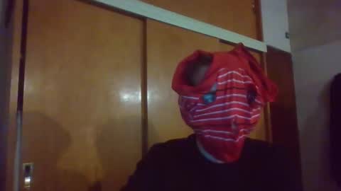 Snapshot of sexybud2002 chatting on 09.22.25 CuriousGuy2002 online show from 09.22.25