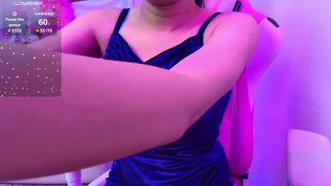 Snapshot of sexyislive chatting on 02.04.25 sexyislive online show from 02.04.25