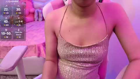 Snapshot of sexyislive chatting on 02.14.25 sexyislive online show from 02.14.25