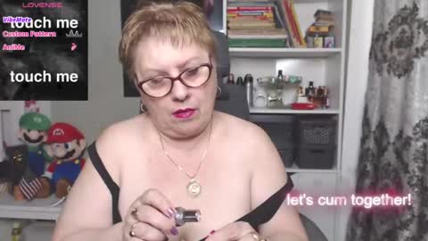 sexylynette4u online show from 11.24.25